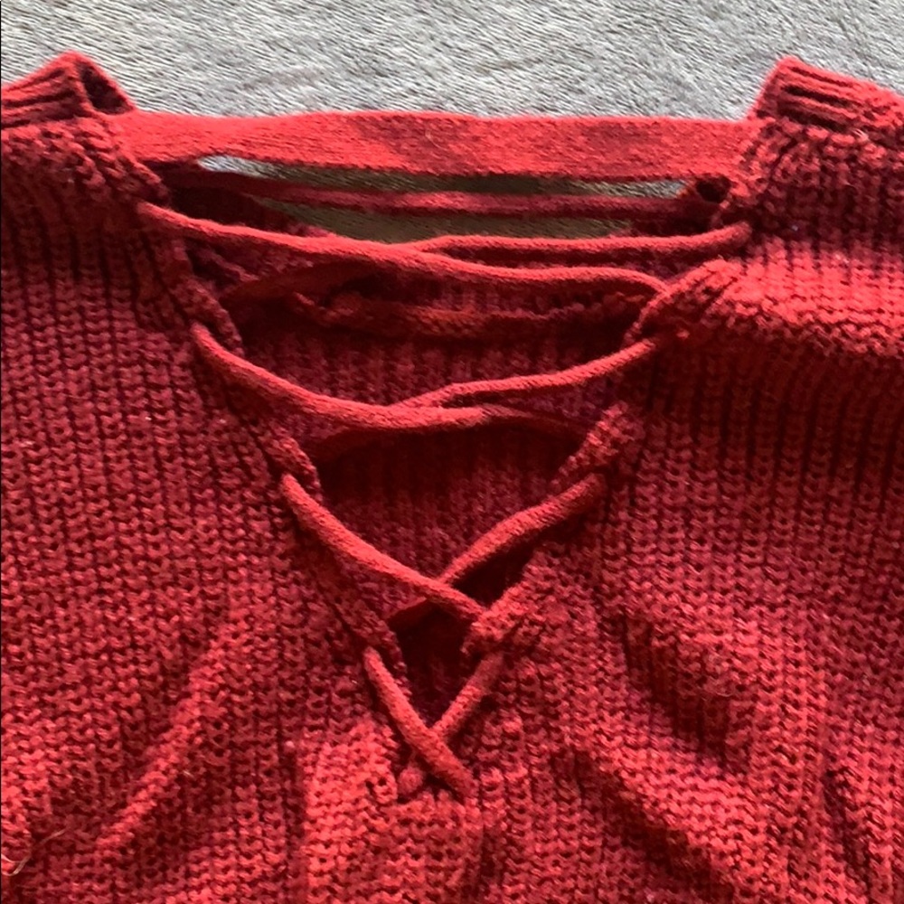Cropped Sweater - Picture 4 of 4